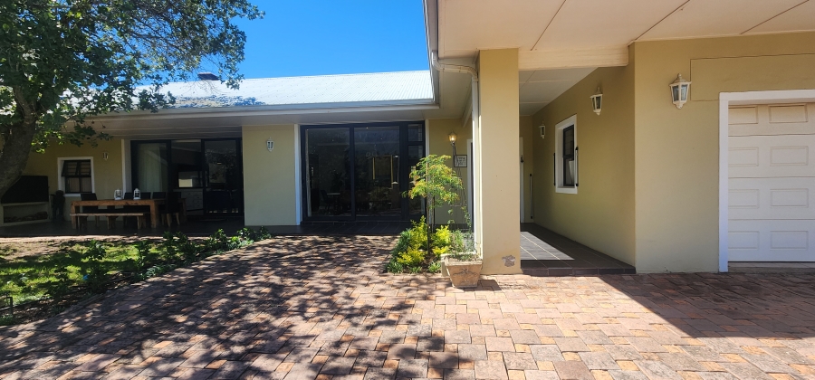 4 Bedroom Property for Sale in Swellendam Western Cape